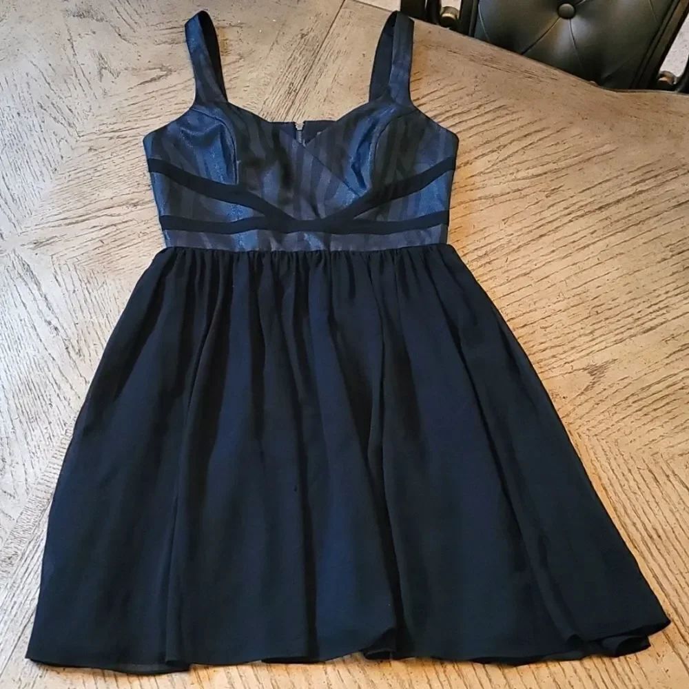 Armani exchange black cocktail dress size 4 🖤